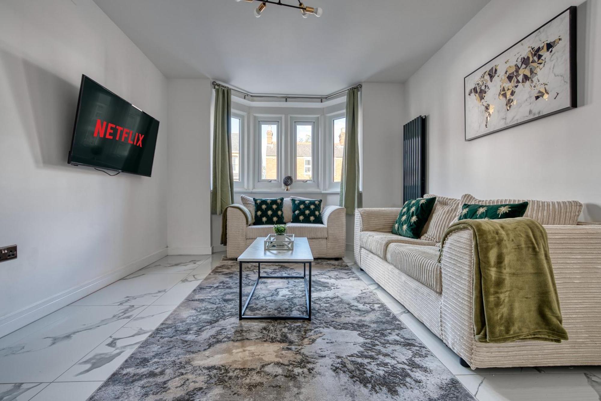 Aryas Homes Oxford - Headington Esterno foto